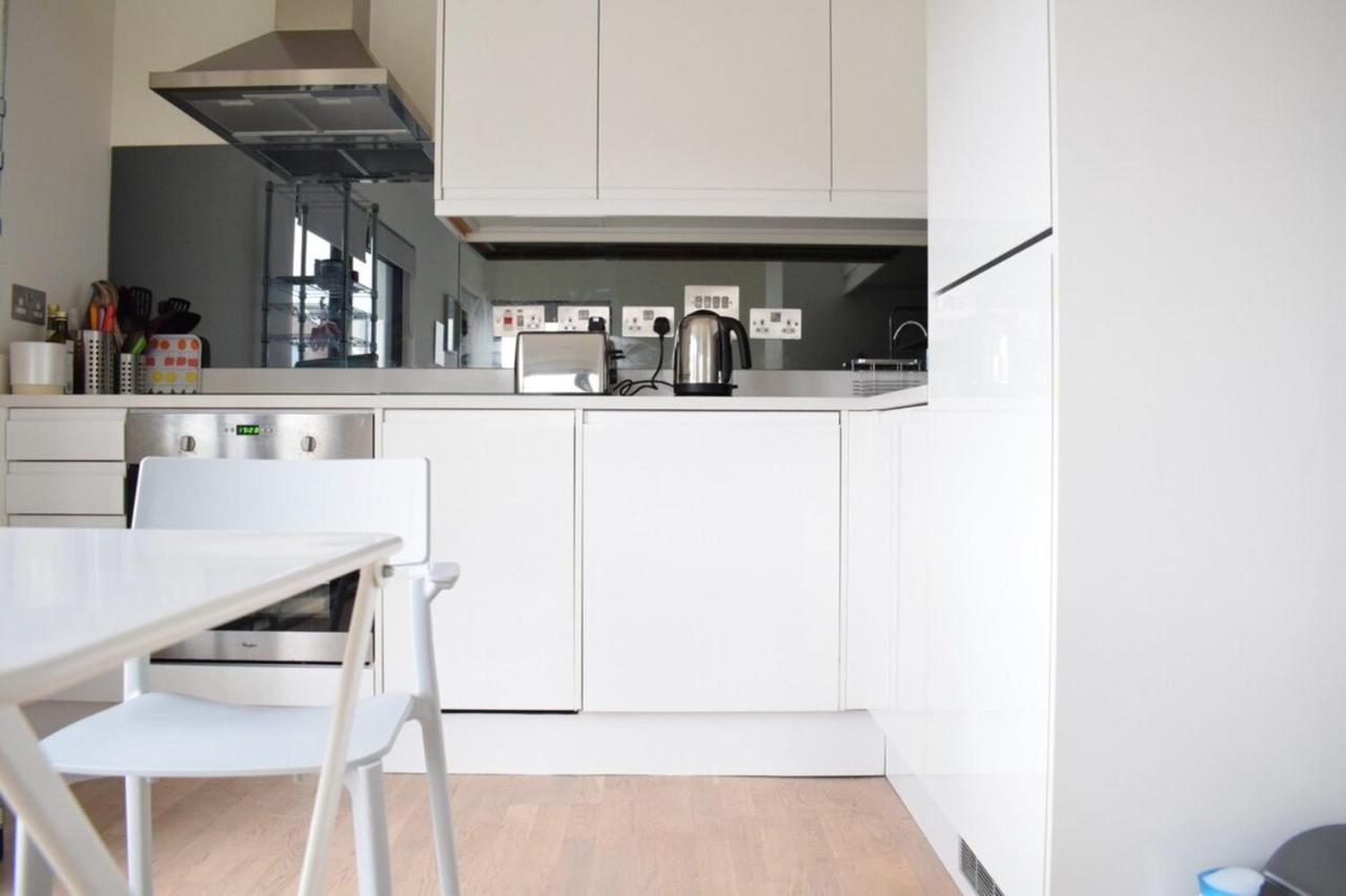 Bright 1 Bedroom Flat In North London With Balcony Exteriér fotografie