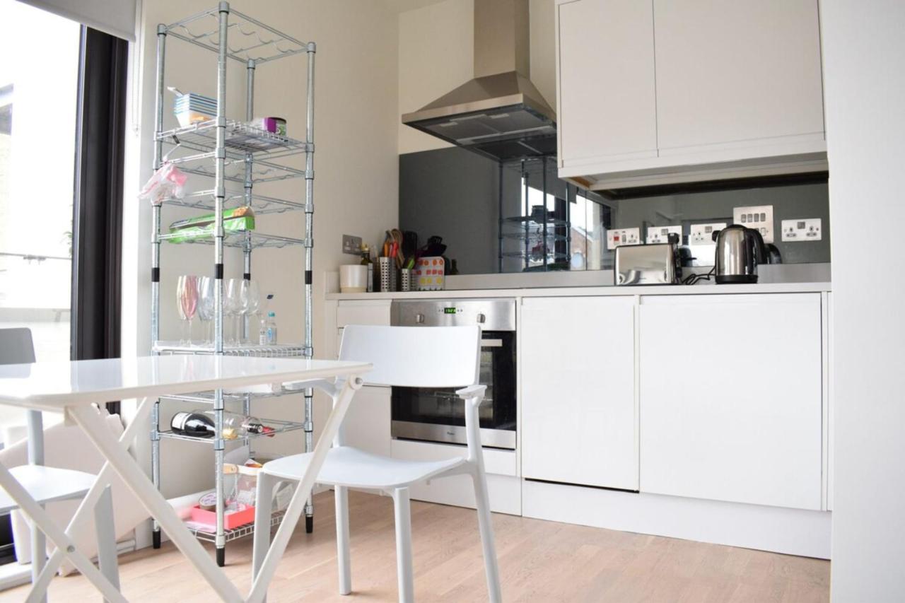 Bright 1 Bedroom Flat In North London With Balcony Exteriér fotografie